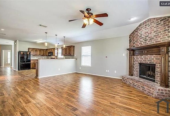 3rd image of 3201 Spruce St