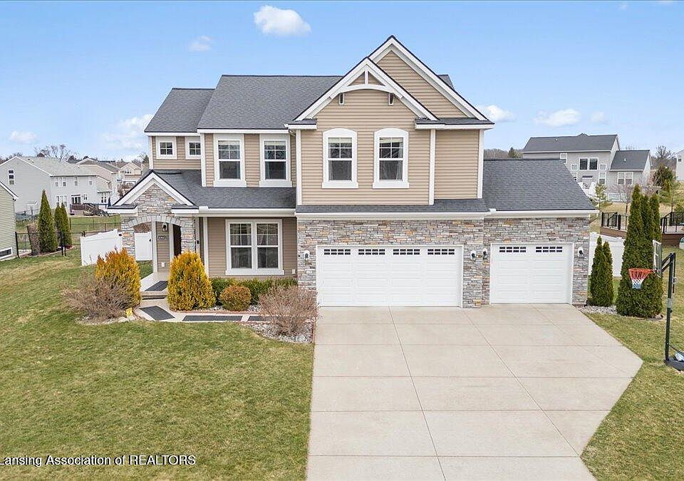 1st image of 10602 Ballinalee Ln