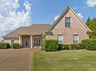 75 Brookwood Cir, Oakland, TN 38060