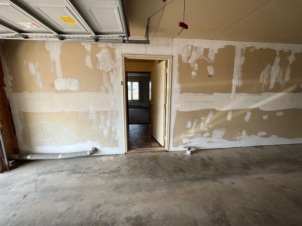 Entrance into unit through laundry area