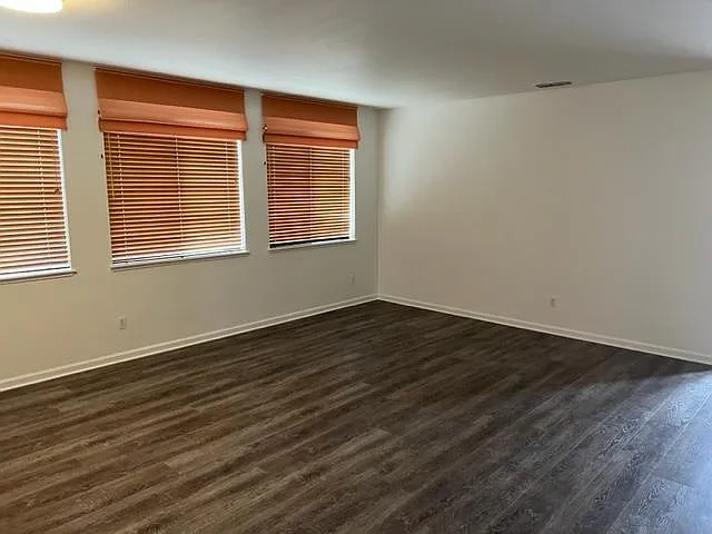 140 Faith Ln — Photo 10