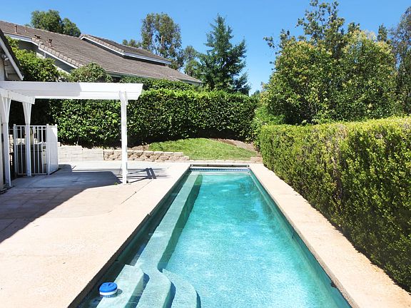 5th image of 7329 Woodvale Ct