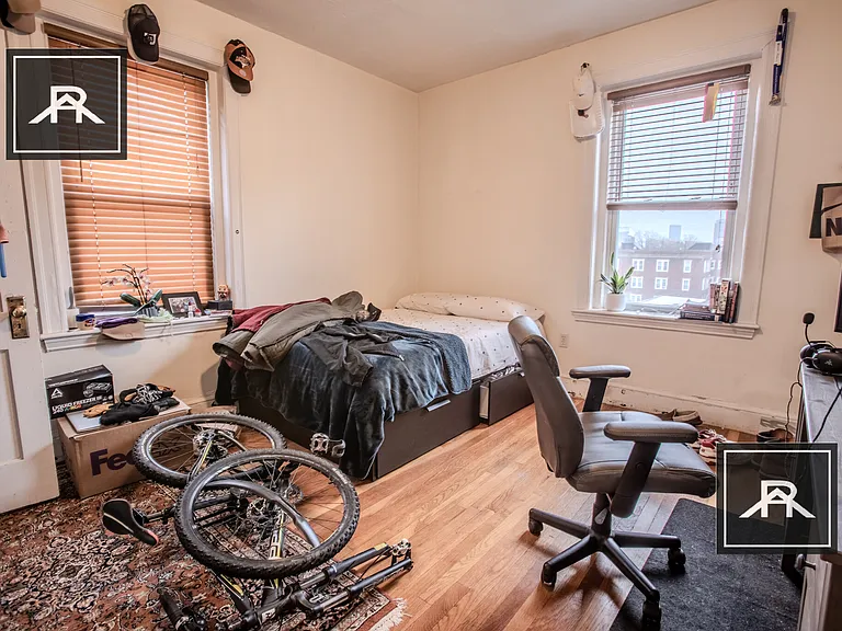 69 Thatcher St #301 — Photo 5