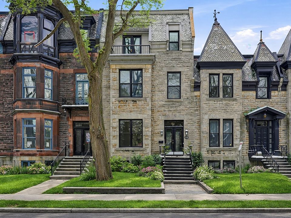 1st image of 348 Avenue Wood