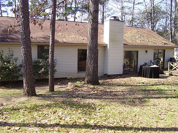 2nd image of 131 Somerset Dr