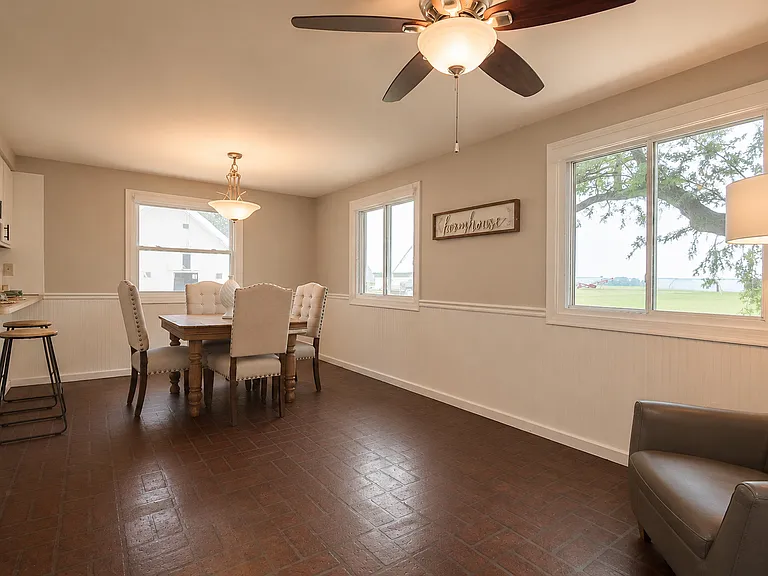 2757 School Dr — Photo 6