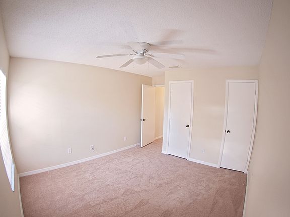 3rd image of 1008 Ohanlon Ct