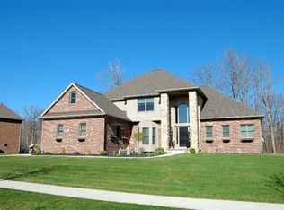 4165 Timber Ridge Dr, Ann Arbor, MI 48108