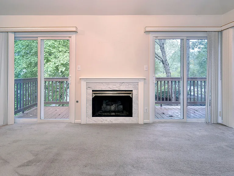 526 Ironwood Dr — Photo 5