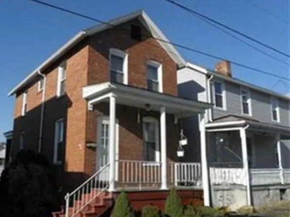106 1st Ave, Monongahela, PA 15063