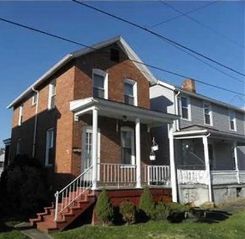 106 1st Ave photo 1