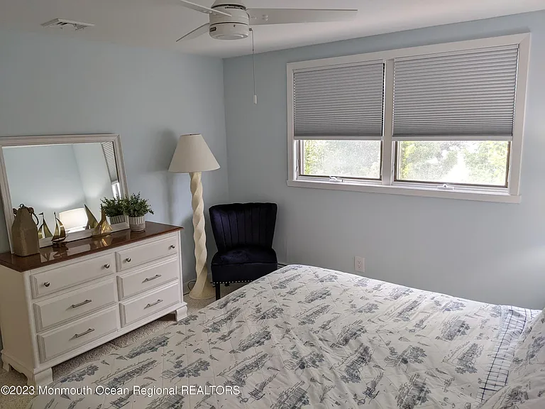 289 Monterey Cir — Photo 15