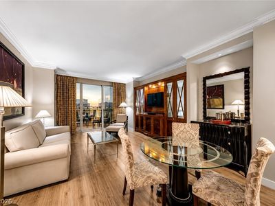 135 Harmon Ave #1020, Las Vegas, NV, 89109