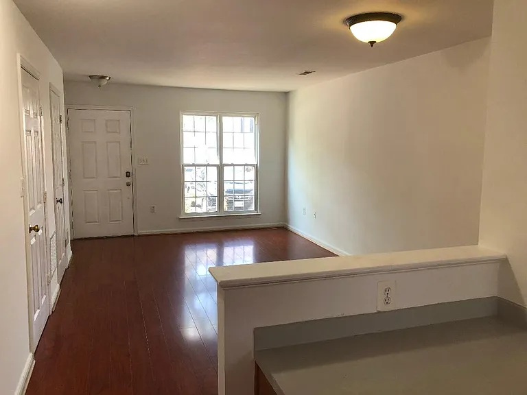 42994 Beachall St — Photo 4