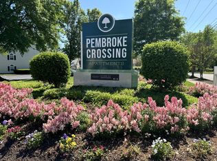 Pembroke Crossing Apartments (825 Crossing Court #103, Virginia Beach, VA 23455), Virginia Beach, VA 23455