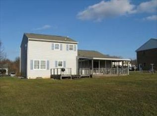 8 Terrace Ave, Stevens, PA 17578