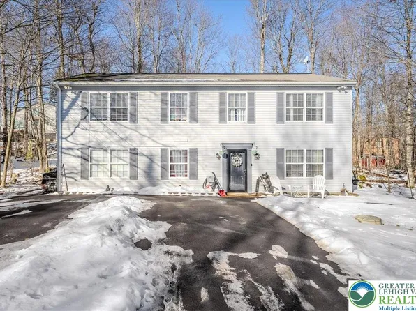 2731 Bonnyview Ln, Tobyhanna, PA 18466