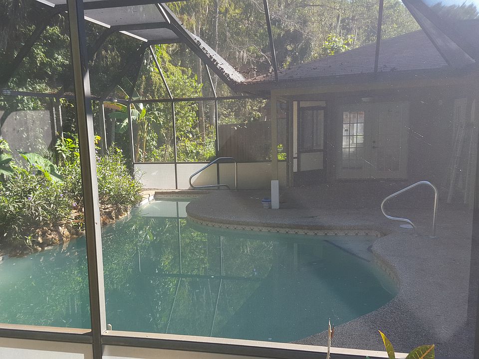 2nd image of 22 Blare Castle Dr