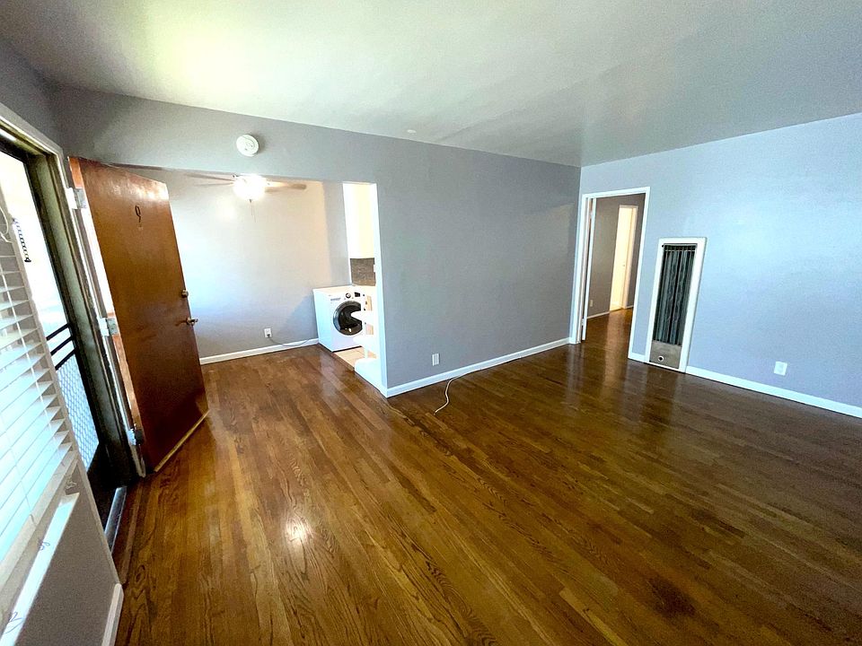 1st image of 1825 E 1st St APT 9