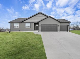 549 Prestige Ct, Edgerton, WI 53534