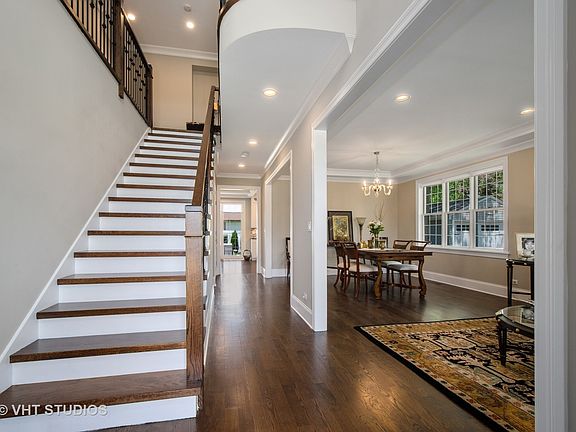 3rd image of 7052 Palma Ln