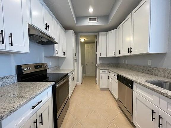 2nd image of 10560 SW Stephanie Way