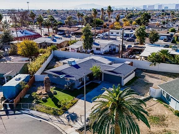 3rd image of 4044 Pepe Cir