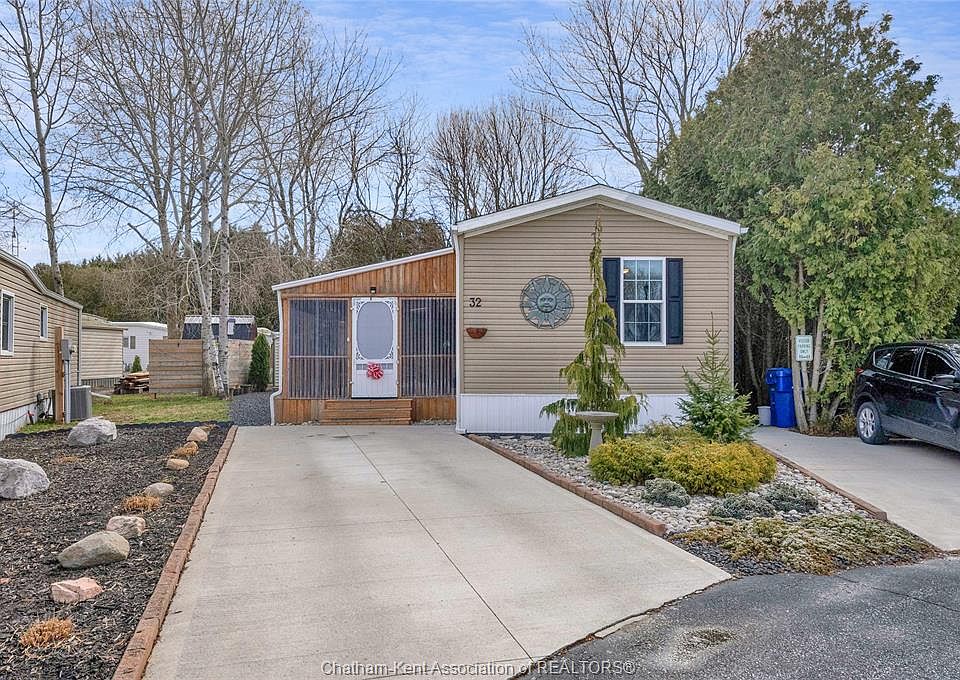 1st image of 22220 Charing Cross Rd #32