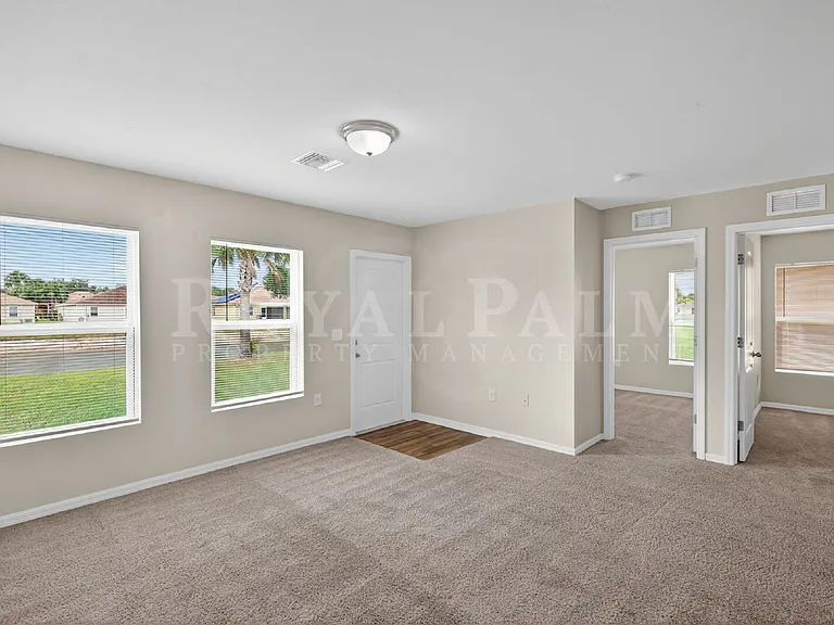 18303 Gibraltar Ln — Photo 7