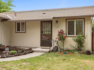 113 S Buchanan Ave, Eagle Point, OR 97524