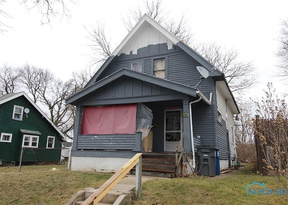 1st image of 2540 Ayers Ave