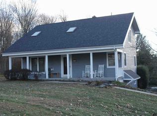 32 North Rd, Troy, NY 12180