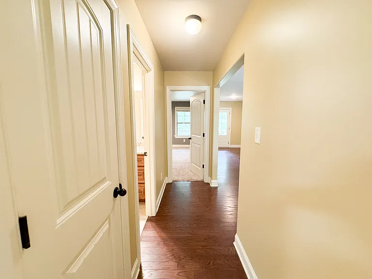 10 Ridgeview Ct — Photo 33