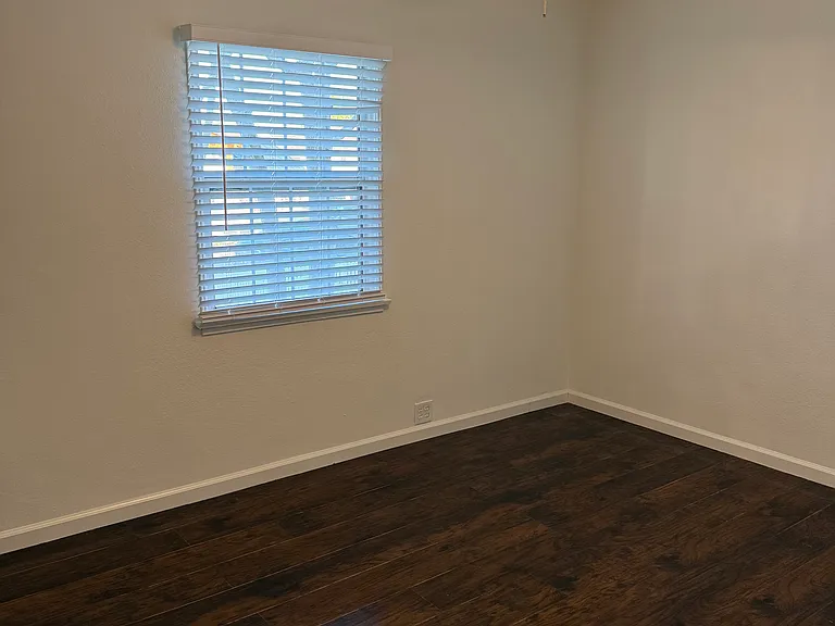 2827 Pinckard Ave — Photo 28