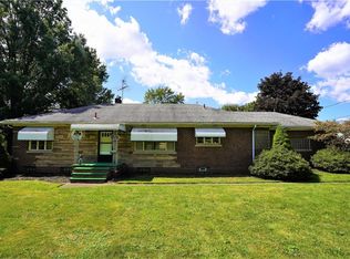 516 Southeast Ave, Tallmadge, OH