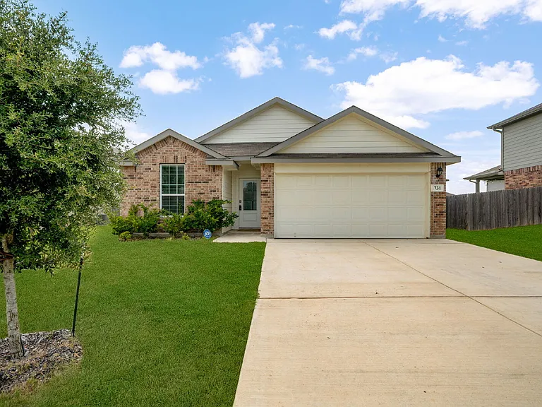 731 Overlook Rdg — Photo 1