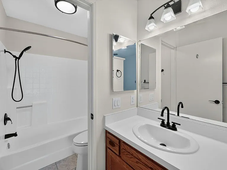 157 Remington — Photo 24