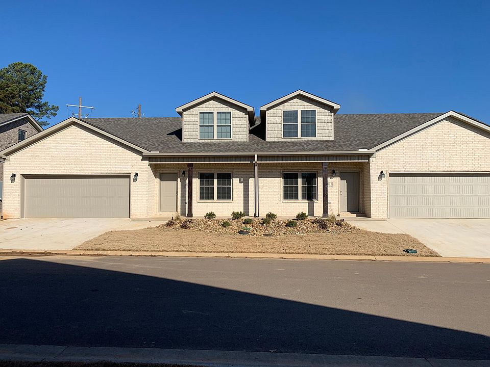 1st image of 2408 Emerald Ct