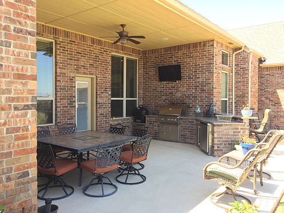 4th image of 19509 Talavera Ln