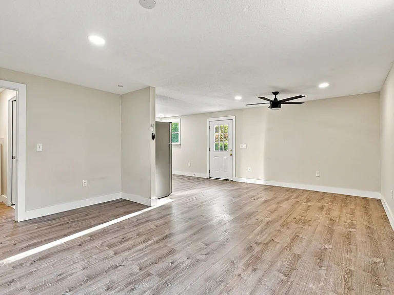 5304 Attleboro St #2 — Photo 9