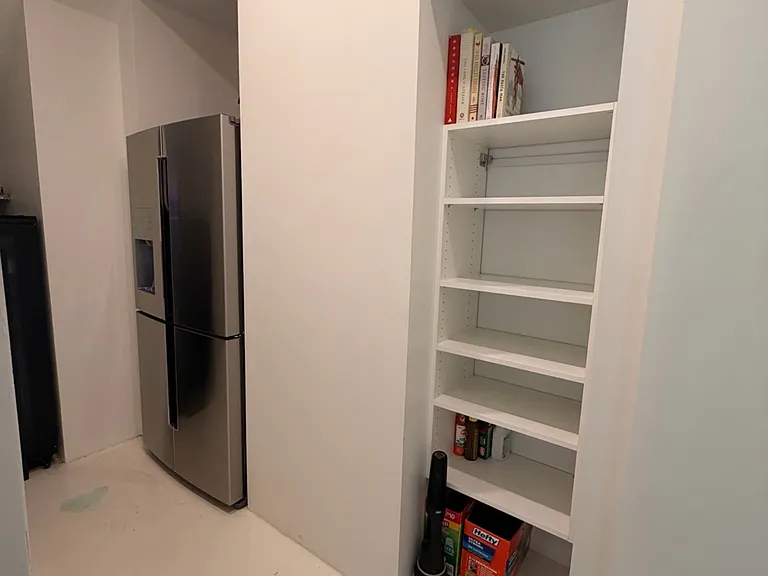 2110 E Roxboro Rd NE — Photo 35