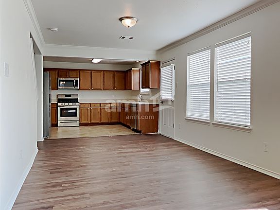 4th image of 18417 Sunrise Oaks Ct