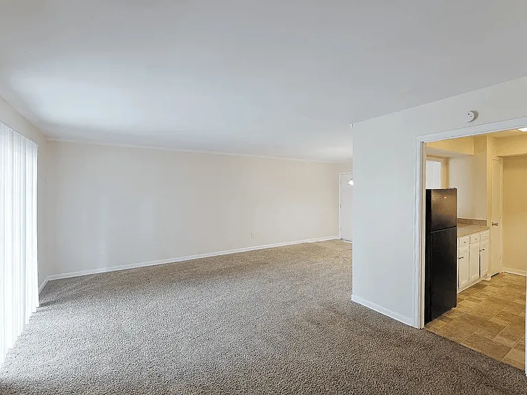 Highland Hills — Photo 26