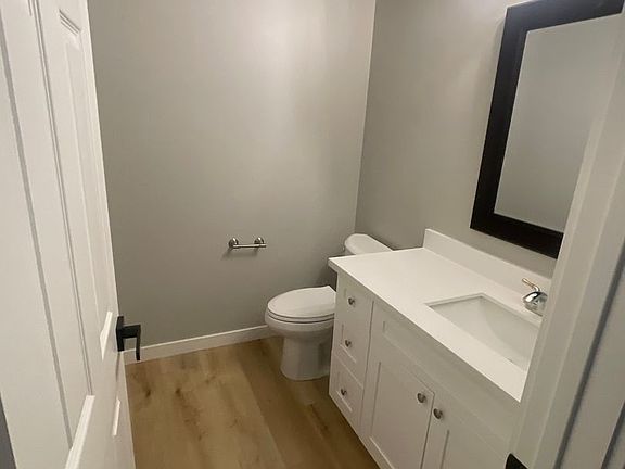 5th image of 8717 8th Pl NE