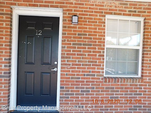 3rd image of 5540 N Broadway St #12
