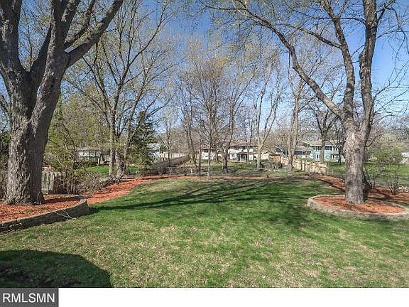 3rd image of 1709 Innsbruck Pkwy NE