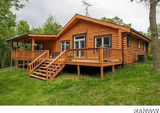 4th image of 2145 Beaver Trail