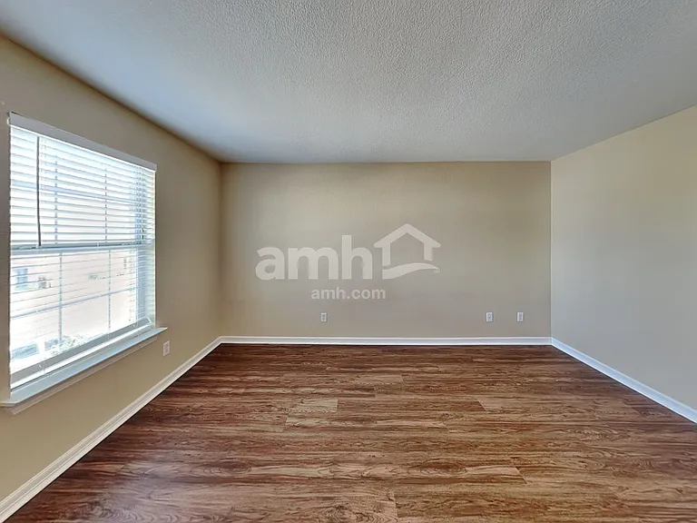 9742 Liberty Grn — Photo 8