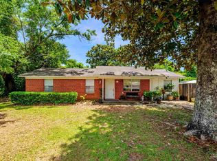 3609 Empire St, Pace, FL 32571