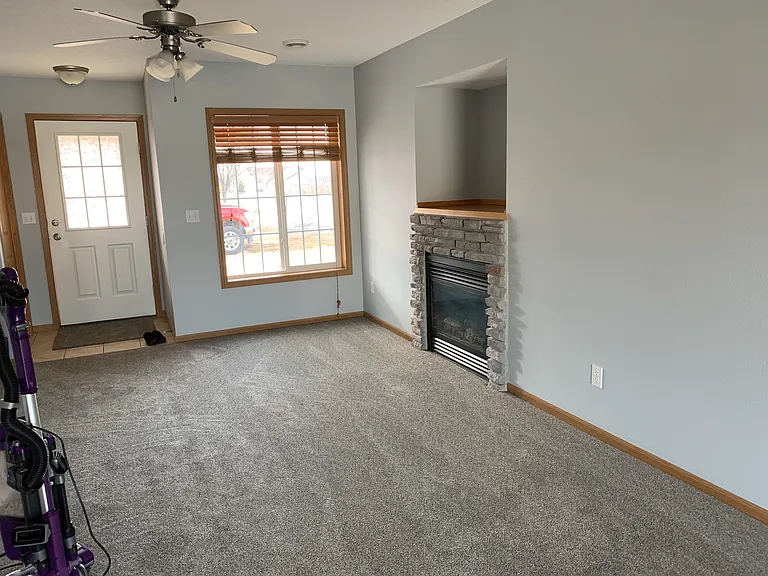 435 Cedar Pl — Photo 16